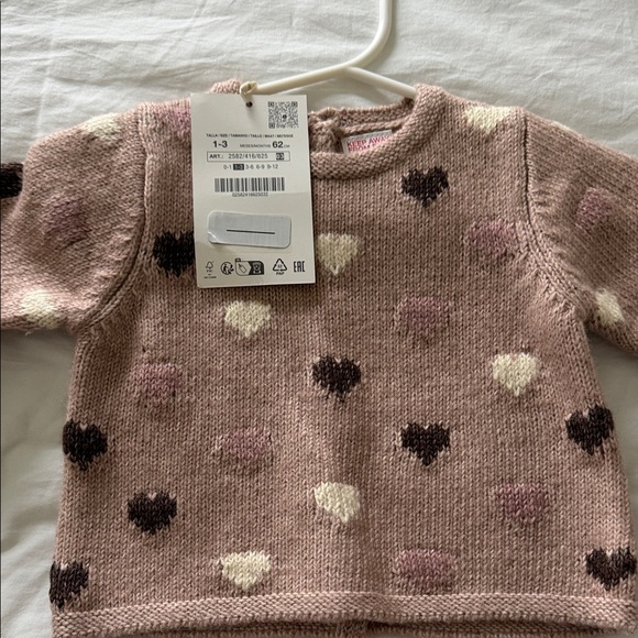 Zara Adorable Heart Pattern Baby Set- NWT - size 1-3 months - Picture 4 of 4